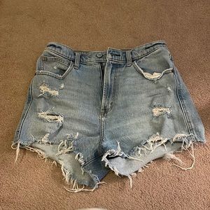Abercrombie & Fitch Ultra High Rise Mom Shorts